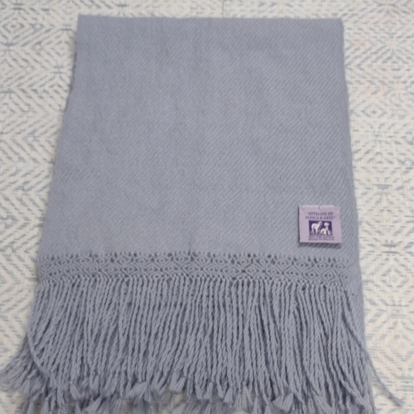 Attelier Accessories - Attelier De Alpaca & Arte 100%alpaca Elegant Gray Fringed Scarf
